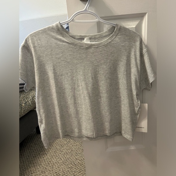 Lululemon cates tee - Picture 1 of 4